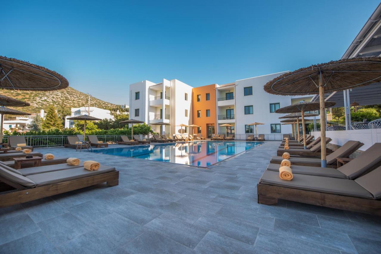 Mitos Village 4*