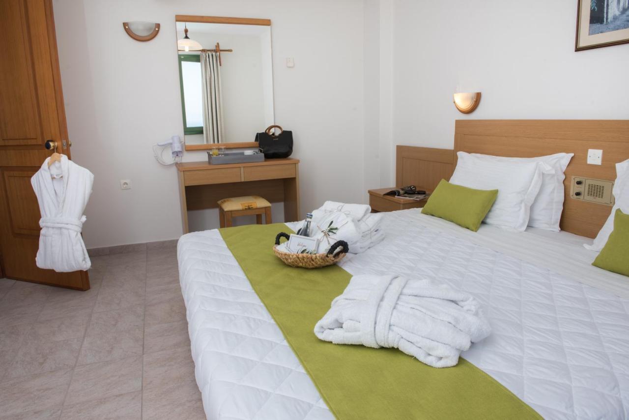 Mitos Village Aparthotel
