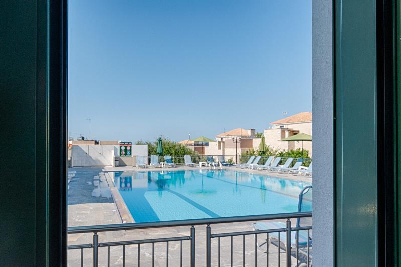 Mitos Village 4* Hersonissos (Crete)
