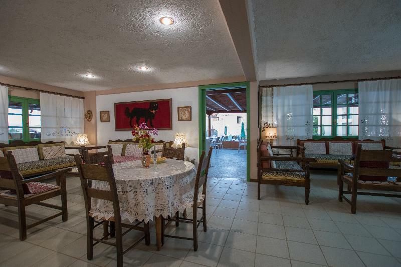 Mitos Village 4*